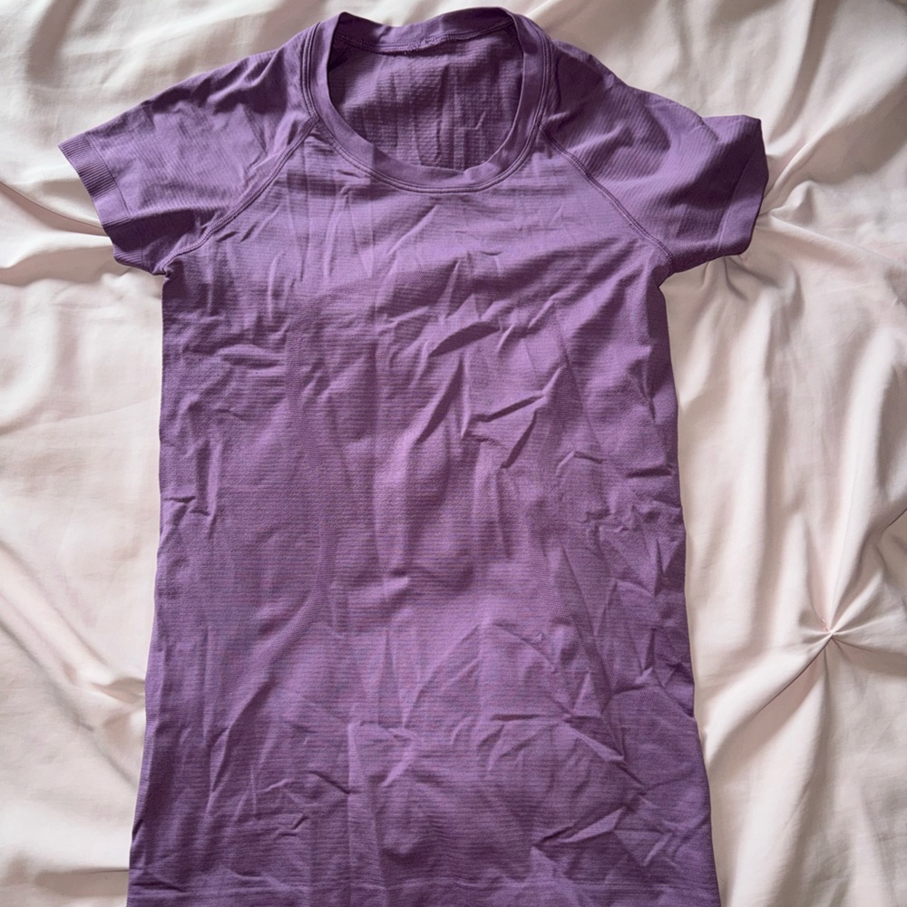 Lululemon swiftly tech short sleeve